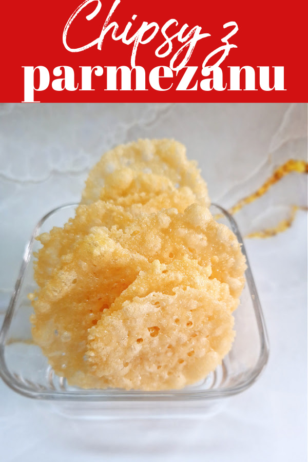 Chipsy z parmezanu