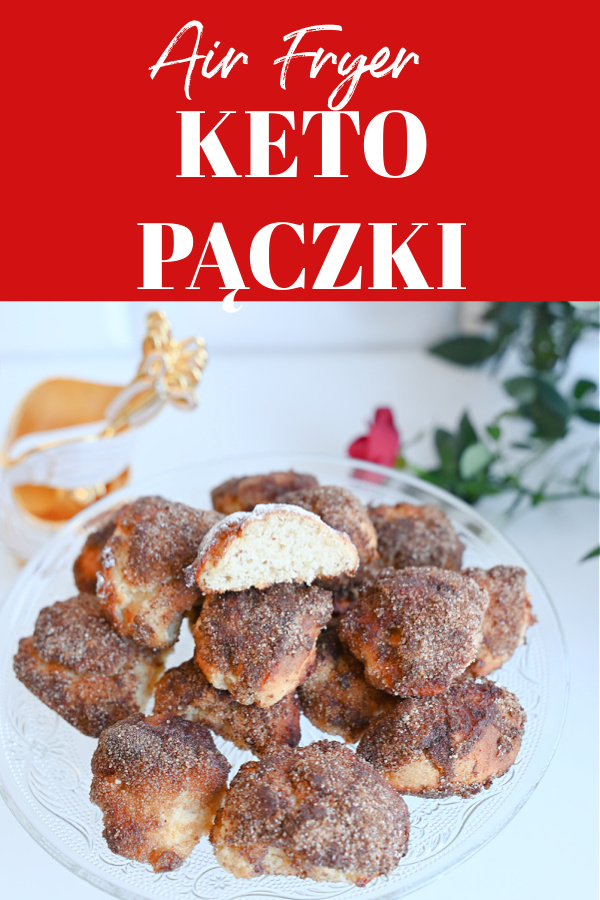 Grafika z przepisem na keto pączki z airfryera na jasnym tle z różami.